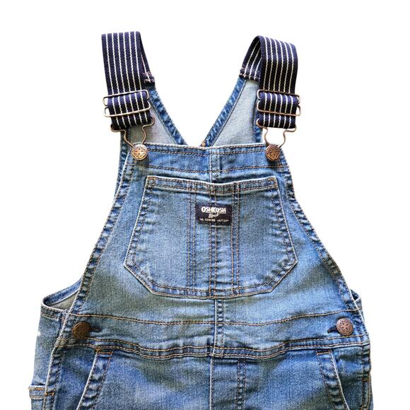 OshKosh Kids Denim Carpenter Overalls in Size 5 Toddler Durable All Season - Picture 3 of 15